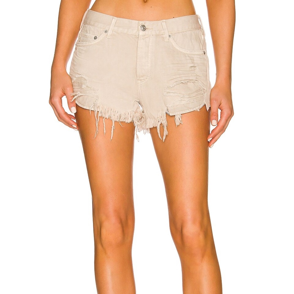 FREE PEOPLE Loving Good Vibrations Short in Fresh Cream size 28